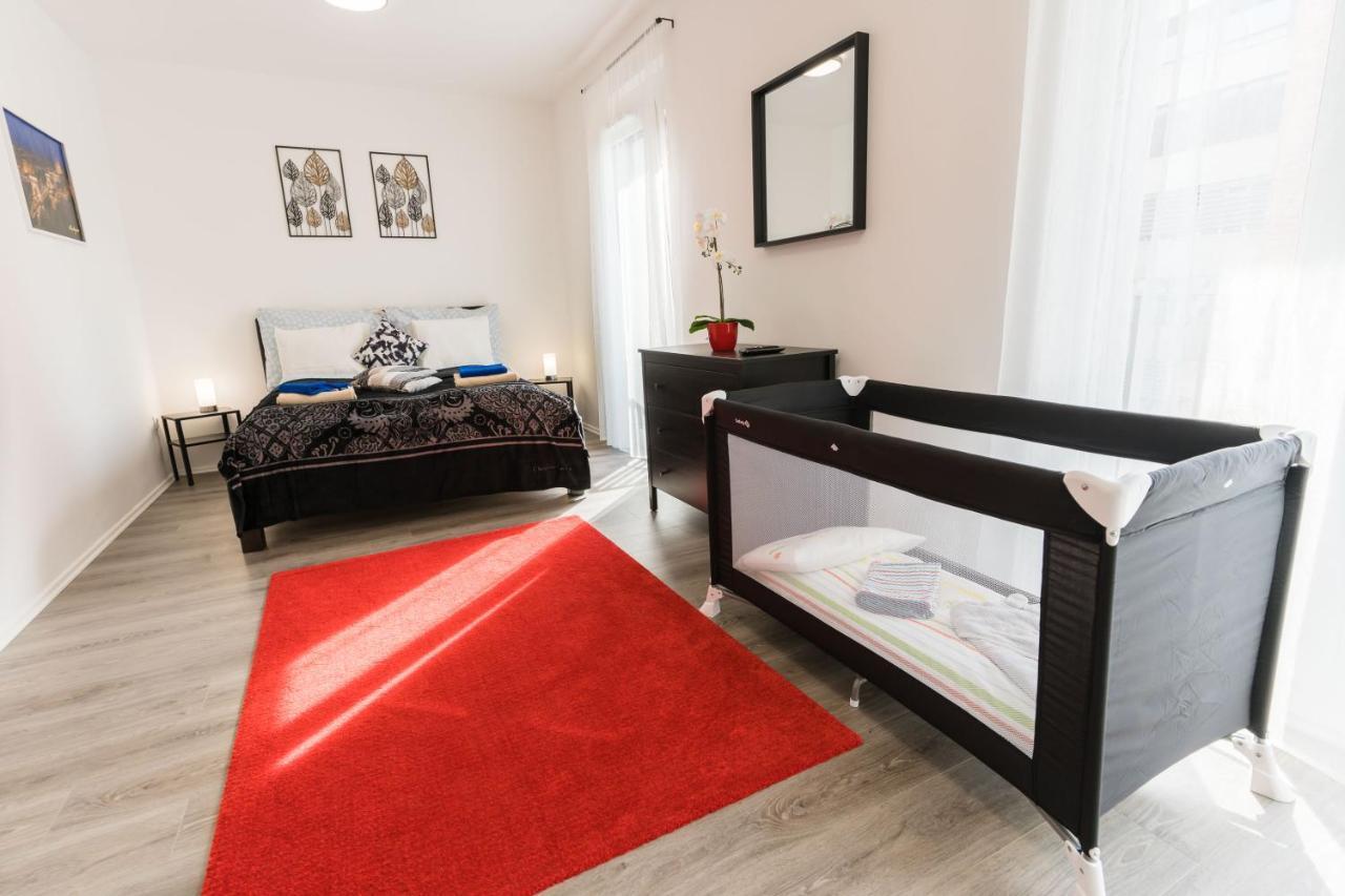 New Blue Danube Apartment With Balcony And Parking Budapest Extérieur photo