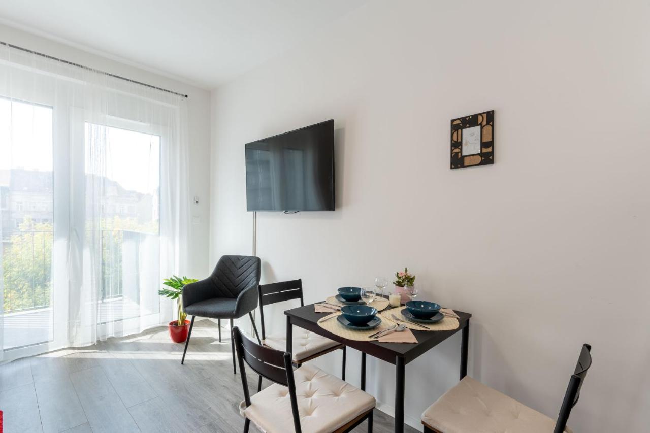 New Blue Danube Apartment With Balcony And Parking Budapest Extérieur photo