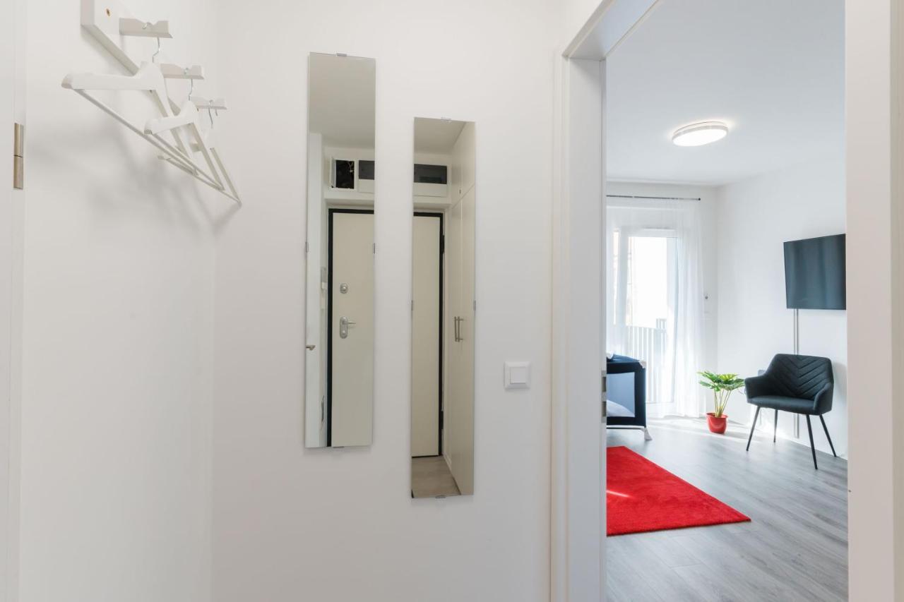 New Blue Danube Apartment With Balcony And Parking Budapest Extérieur photo