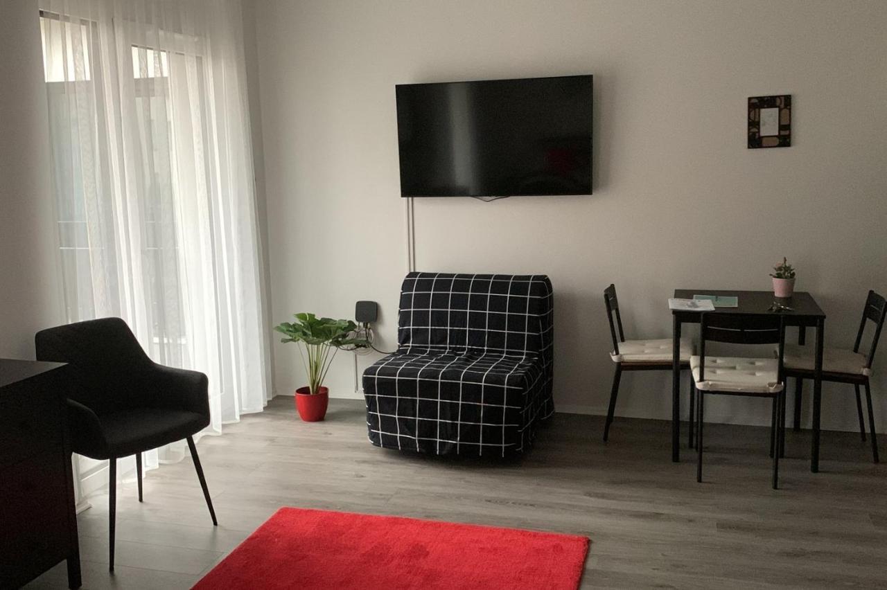New Blue Danube Apartment With Balcony And Parking Budapest Extérieur photo